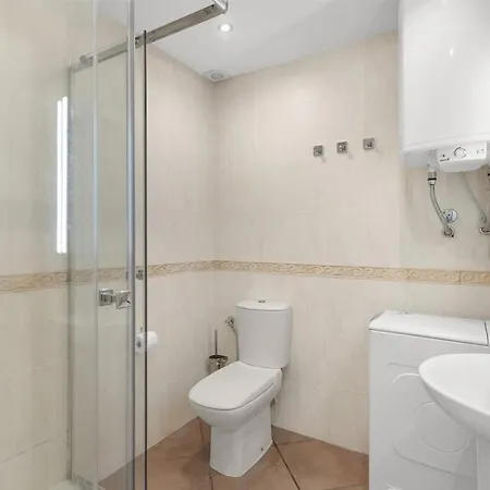 Marina 3bd Sea Views Club Access *