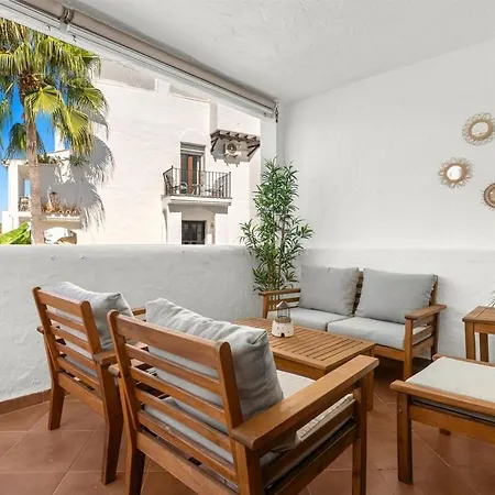 Marina 3bd Sea Views Club Access Apartment Marbella
